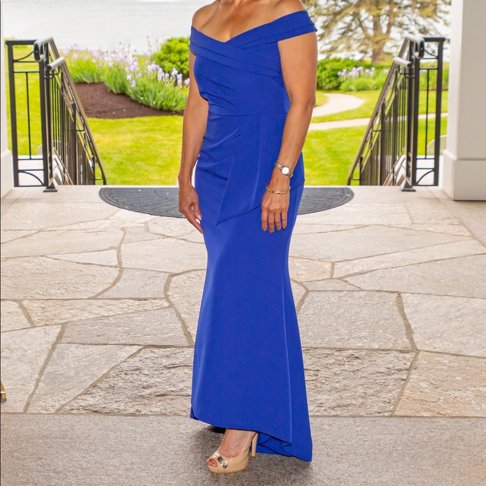 Eliza J, size 4, blue